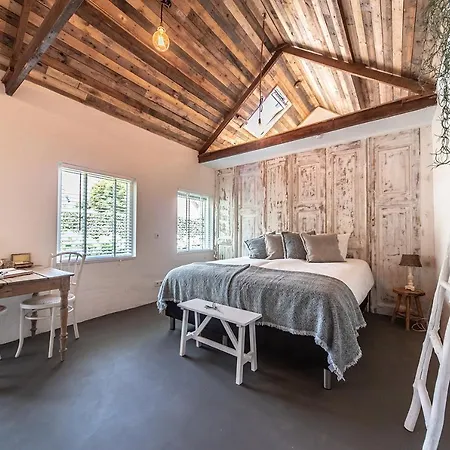 Laareind Bed & Breakfast *